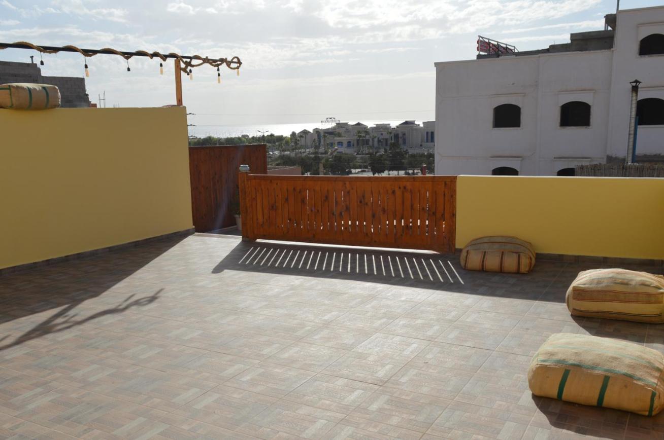 Хостел Sunset Surfhouse Morocco Tamraght Экстерьер фото